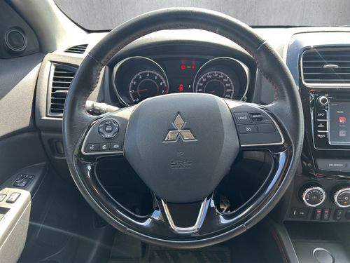 https://csb-strapi-files.fsn1.your-objectstorage.com/inventory-cars/images/ac09a347e9b7853e19ea4e55f86cb09a2df8233a/11_500_6439.jpg