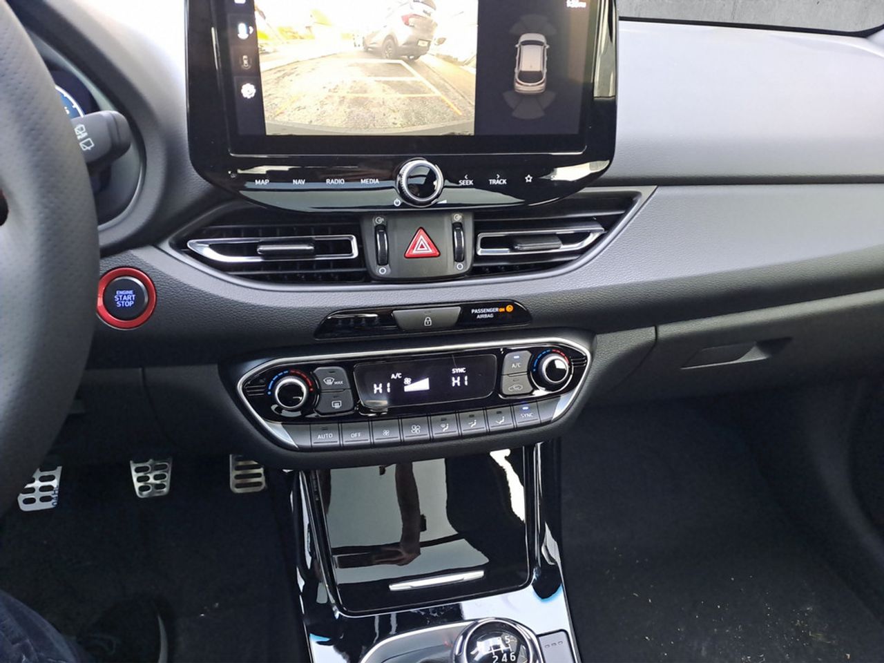 https://csb-strapi-files.fsn1.your-objectstorage.com/inventory-cars/images/ad5fc47e747e3ff1a2930bf97ff20fe07ca2b163/11_1280_2475.jpg