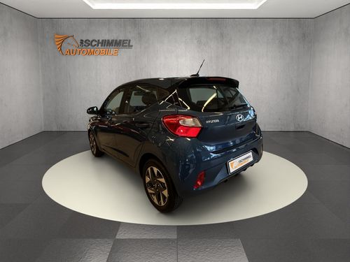 https://csb-strapi-files.fsn1.your-objectstorage.com/inventory-cars/images/adf96d57613717c0d612bebd1012290880523bd9/3_500_7484.jpg