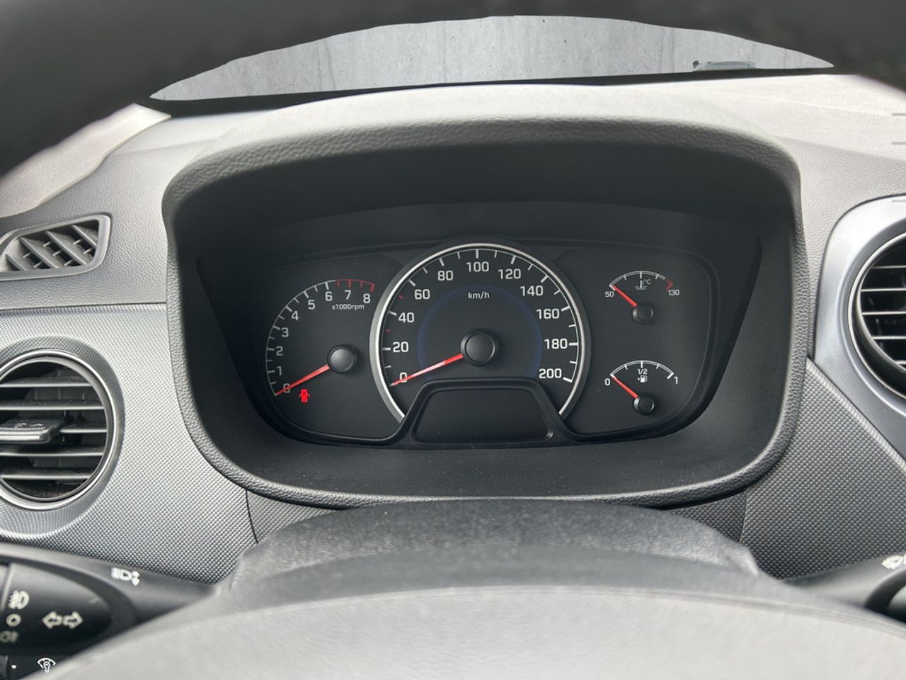 https://csb-strapi-files.fsn1.your-objectstorage.com/inventory-cars/images/ae5fe7f91383a1de1e99d8bc517ee19ffec33767/11_1280_2908.jpg