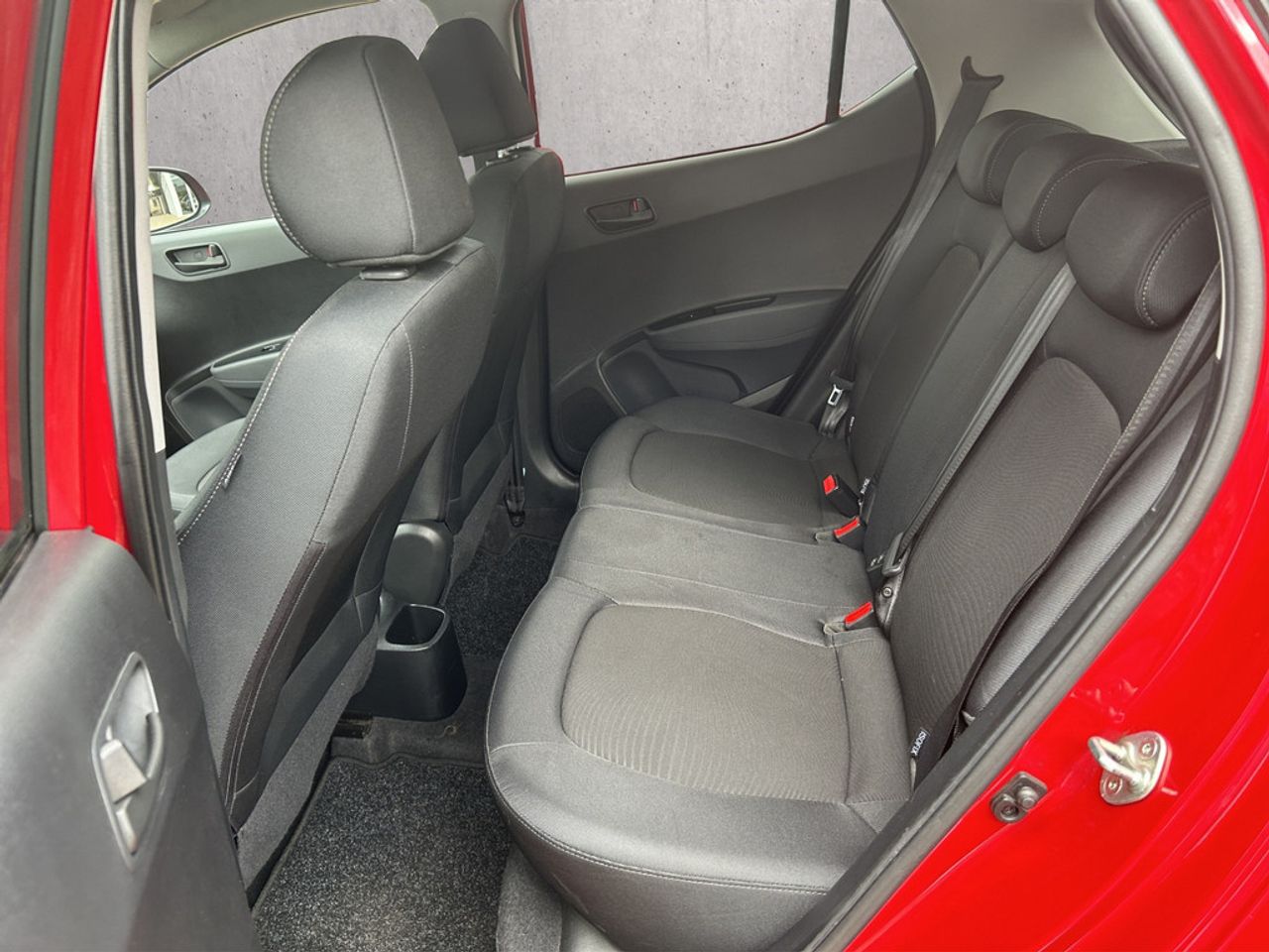 https://csb-strapi-files.fsn1.your-objectstorage.com/inventory-cars/images/ae5fe7f91383a1de1e99d8bc517ee19ffec33767/14_1280_8377.jpg