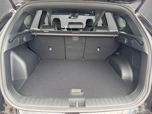 https://csb-strapi-files.fsn1.your-objectstorage.com/inventory-cars/images/ae8b725e1c4d7b1df699b4dfbe326aa71b0d006a/5_500_8051.jpg