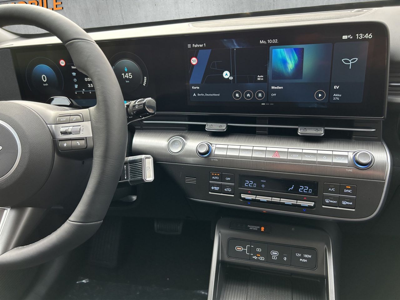 https://csb-strapi-files.fsn1.your-objectstorage.com/inventory-cars/images/b06ac8b91cf80c062c89429cb259154386fe7ff7/17_1280_5876.jpg