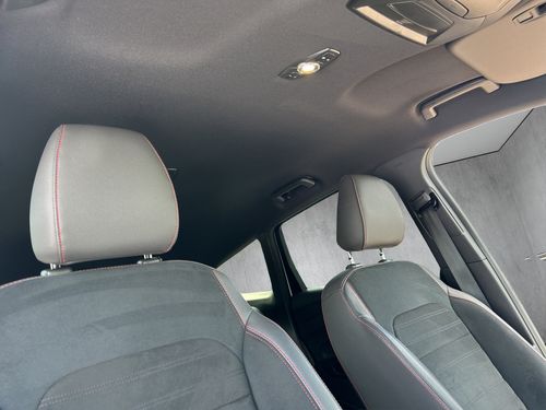 https://csb-strapi-files.fsn1.your-objectstorage.com/inventory-cars/images/b17d4ffd0d3cfcc73e8bc2a00f874ee3c0bffec3/18_500_1779.jpg