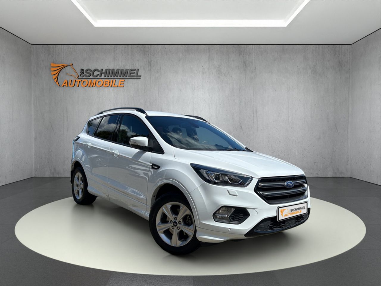 https://csb-strapi-files.fsn1.your-objectstorage.com/inventory-cars/images/b17d4ffd0d3cfcc73e8bc2a00f874ee3c0bffec3/7_1280_6682.jpg