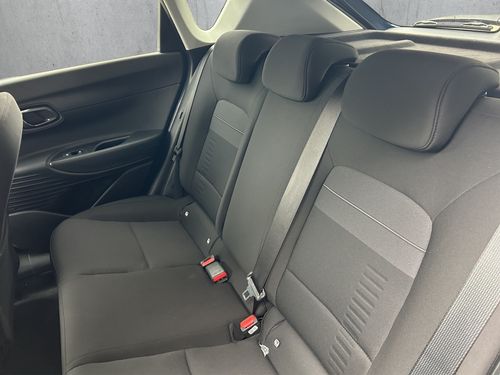https://csb-strapi-files.fsn1.your-objectstorage.com/inventory-cars/images/b1875e5fc9b68e255a3b6c9faf6f25cc2556fca8/13_500_3853.jpg