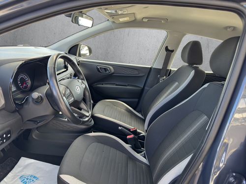 https://csb-strapi-files.fsn1.your-objectstorage.com/inventory-cars/images/b18919db852e563a20207fae6e5bc38ebd657aba/10_500_2625.jpg
