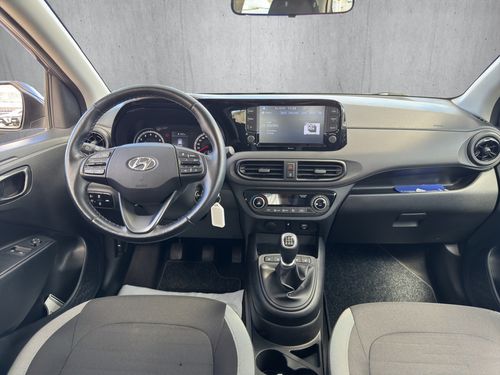 https://csb-strapi-files.fsn1.your-objectstorage.com/inventory-cars/images/b18919db852e563a20207fae6e5bc38ebd657aba/15_500_6538.jpg