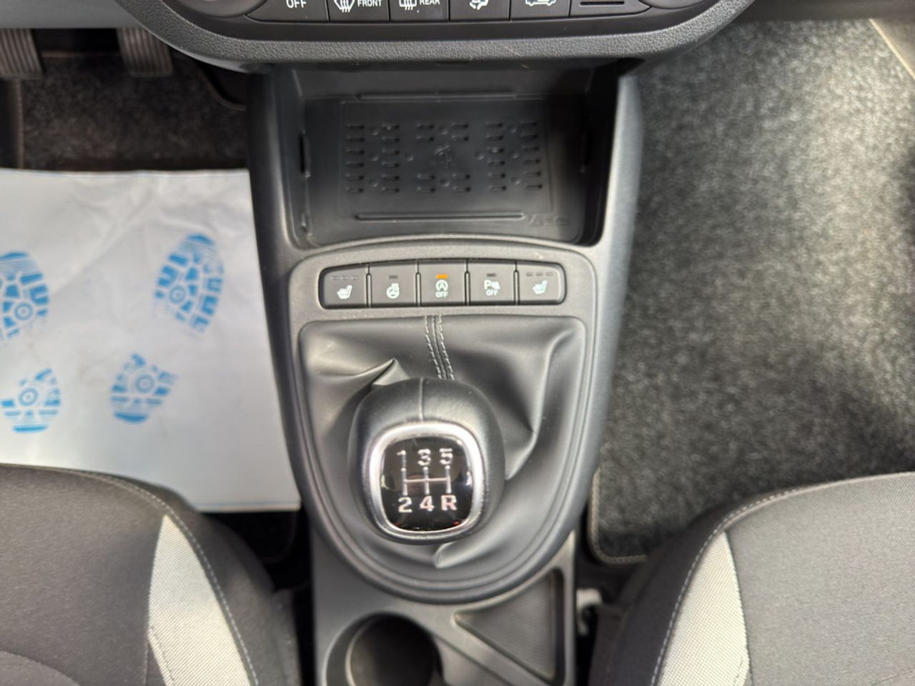 https://csb-strapi-files.fsn1.your-objectstorage.com/inventory-cars/images/b18919db852e563a20207fae6e5bc38ebd657aba/17_1280_8320.jpg