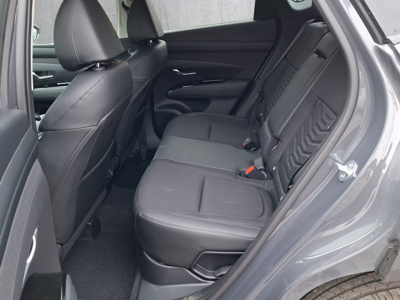 https://csb-strapi-files.fsn1.your-objectstorage.com/inventory-cars/images/b263243e003cd21d4dc099ac1e5e6984fe8a1cc8/15_1280_6702.jpg