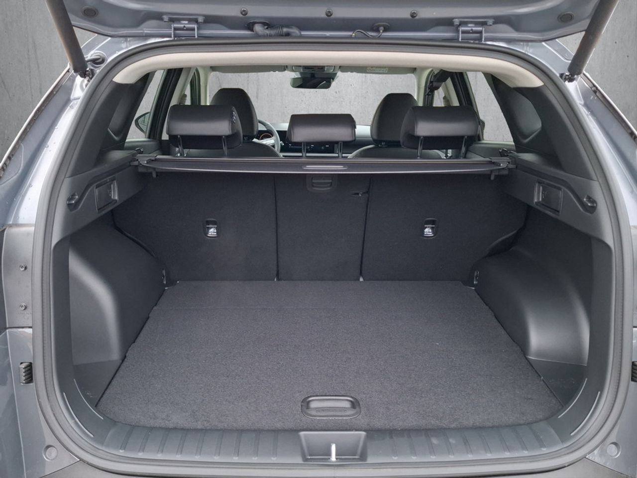https://csb-strapi-files.fsn1.your-objectstorage.com/inventory-cars/images/b263243e003cd21d4dc099ac1e5e6984fe8a1cc8/18_1280_8062.jpg