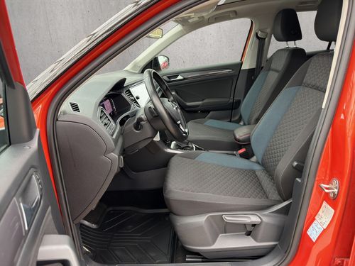 https://csb-strapi-files.fsn1.your-objectstorage.com/inventory-cars/images/b377a0a44d5276bb0de8a6589cdf3826af52ee26/10_500_4592.jpg