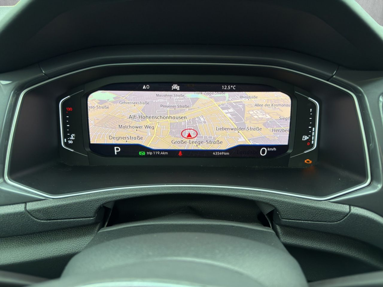 https://csb-strapi-files.fsn1.your-objectstorage.com/inventory-cars/images/b377a0a44d5276bb0de8a6589cdf3826af52ee26/15_1280_4544.jpg