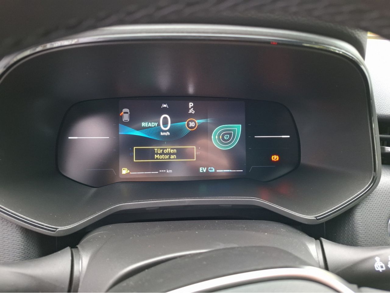 https://csb-strapi-files.fsn1.your-objectstorage.com/inventory-cars/images/b45f1ce7fbba27975d3be4119d515d79a05dfcdc/10_1280_2009.jpg