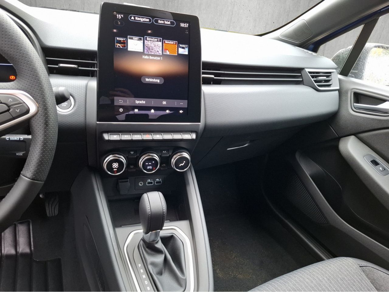 https://csb-strapi-files.fsn1.your-objectstorage.com/inventory-cars/images/b45f1ce7fbba27975d3be4119d515d79a05dfcdc/11_1280_5561.jpg