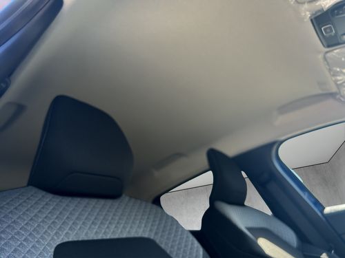 https://csb-strapi-files.fsn1.your-objectstorage.com/inventory-cars/images/b8495655867799dc0fea4a9cda8e31aea4a49594/21_500_7600.jpg