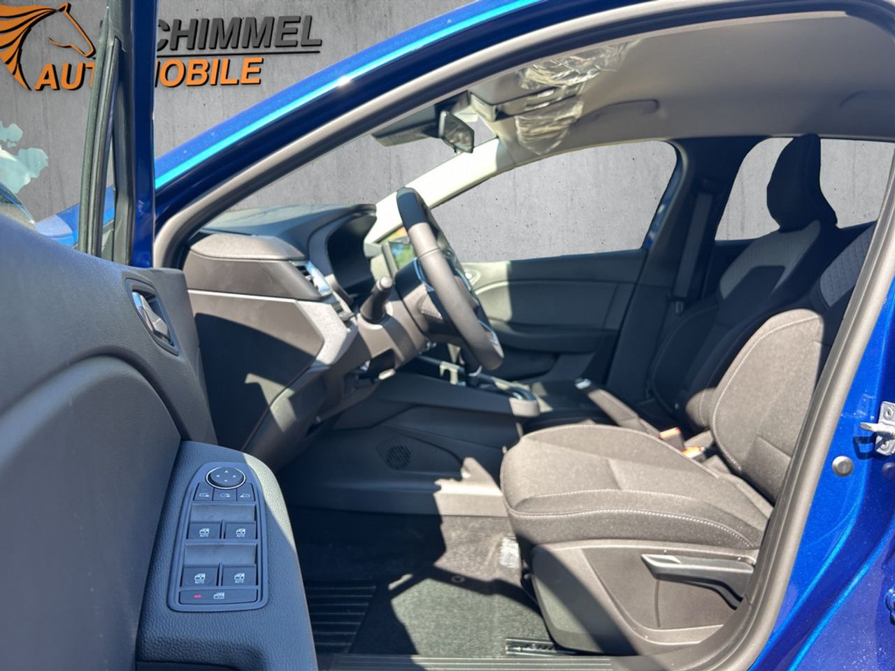 https://csb-strapi-files.fsn1.your-objectstorage.com/inventory-cars/images/b8495655867799dc0fea4a9cda8e31aea4a49594/9_1280_6996.jpg
