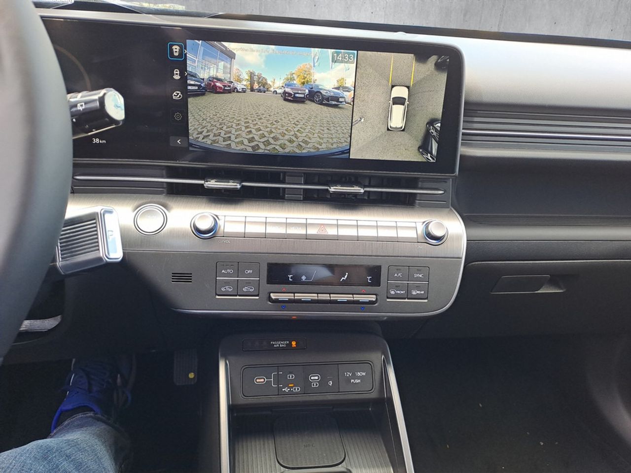 https://csb-strapi-files.fsn1.your-objectstorage.com/inventory-cars/images/ba28b4a8ee8f55402bdd084fcb911f2a5e0c7107/12_1280_9561.jpg