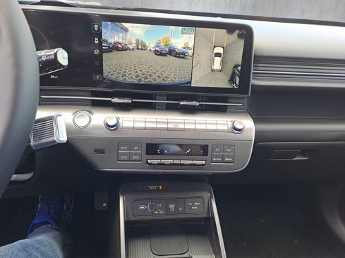 https://csb-strapi-files.fsn1.your-objectstorage.com/inventory-cars/images/ba28b4a8ee8f55402bdd084fcb911f2a5e0c7107/12_500_1792.jpg