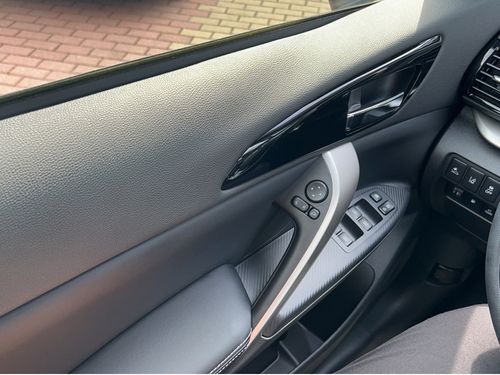 https://csb-strapi-files.fsn1.your-objectstorage.com/inventory-cars/images/ba773429d35d234f3344b7e7fba20c1cd4147876/13_500_1652.jpg