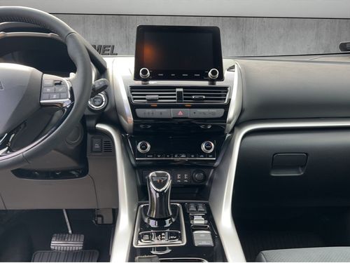 https://csb-strapi-files.fsn1.your-objectstorage.com/inventory-cars/images/ba773429d35d234f3344b7e7fba20c1cd4147876/16_500_8474.jpg