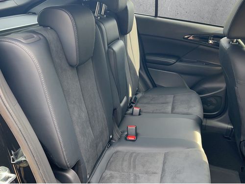 https://csb-strapi-files.fsn1.your-objectstorage.com/inventory-cars/images/ba773429d35d234f3344b7e7fba20c1cd4147876/18_500_5599.jpg