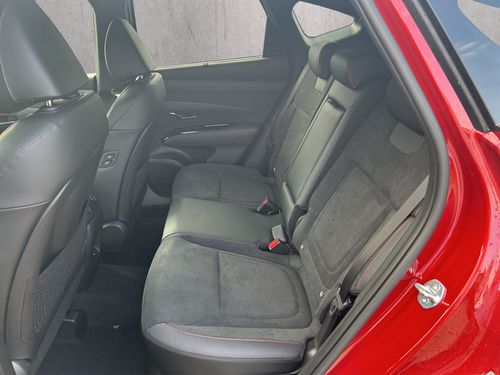 https://csb-strapi-files.fsn1.your-objectstorage.com/inventory-cars/images/bb19368a5538fbd8b2479cf145f54221bc4cc840/15_500_9059.jpg