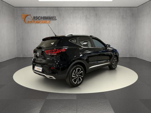 https://csb-strapi-files.fsn1.your-objectstorage.com/inventory-cars/images/bb8c7c541863922e69923240c52df01769ff534e/3_500_8708.jpg