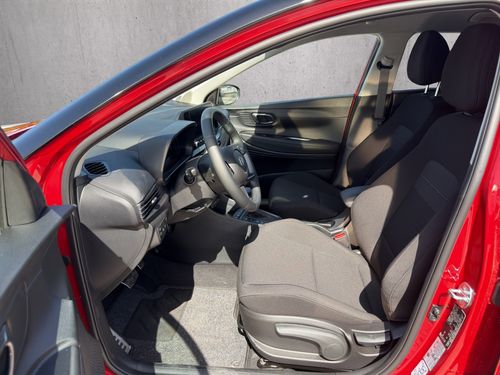 https://csb-strapi-files.fsn1.your-objectstorage.com/inventory-cars/images/bbcbc4daeb5469529c1961306b634f828e2c5264/10_500_6770.jpg