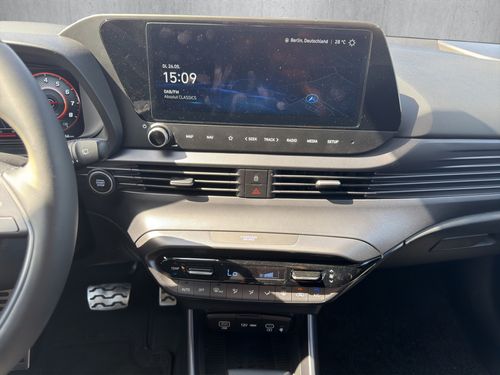 https://csb-strapi-files.fsn1.your-objectstorage.com/inventory-cars/images/bbcbc4daeb5469529c1961306b634f828e2c5264/15_500_4199.jpg