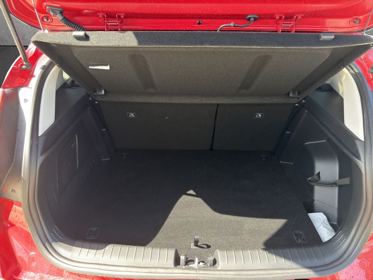 https://csb-strapi-files.fsn1.your-objectstorage.com/inventory-cars/images/bbcbc4daeb5469529c1961306b634f828e2c5264/5_1280_8976.jpg