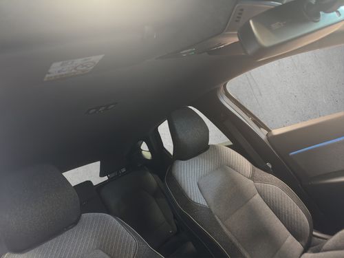 https://csb-strapi-files.fsn1.your-objectstorage.com/inventory-cars/images/bc261e9a2cf0bc653209f8a4c67099de1c22e689/21_500_7036.jpg