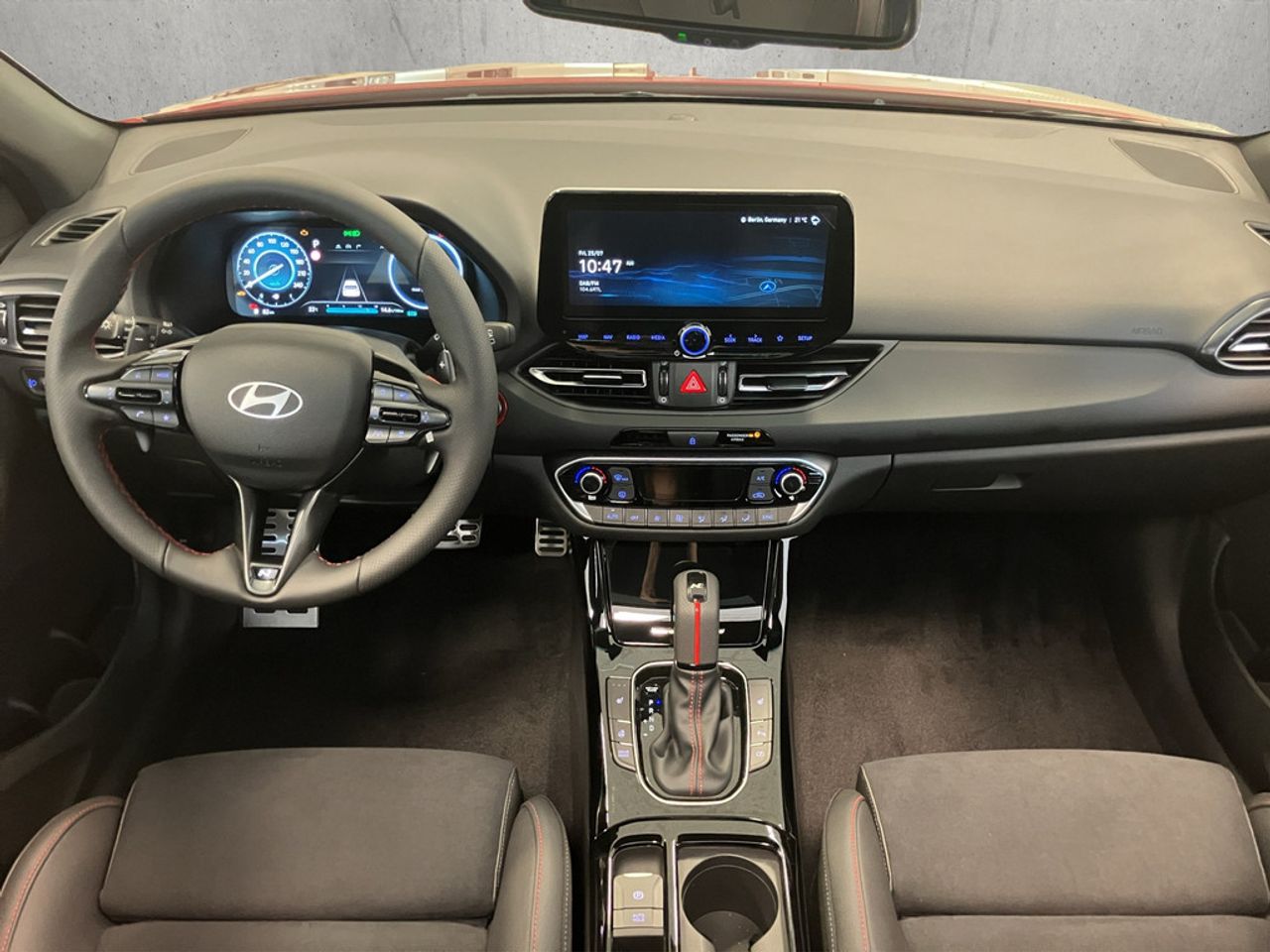 https://csb-strapi-files.fsn1.your-objectstorage.com/inventory-cars/images/bd0f1ebe8235303d1137d722e56be8f8719bb021/16_1280_7017.jpg