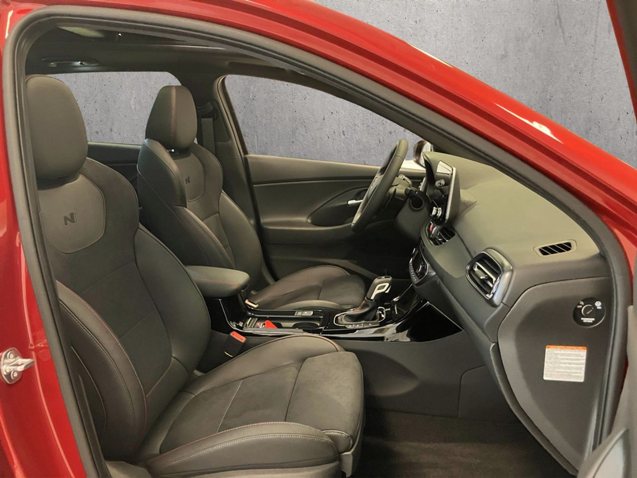 https://csb-strapi-files.fsn1.your-objectstorage.com/inventory-cars/images/bd0f1ebe8235303d1137d722e56be8f8719bb021/20_1280_5564.jpg