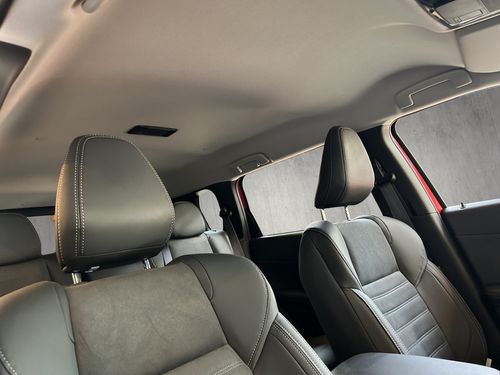 https://csb-strapi-files.fsn1.your-objectstorage.com/inventory-cars/images/be11fe0ba5862037de51fabb4d97b461c498e32c/18_500_9877.jpg