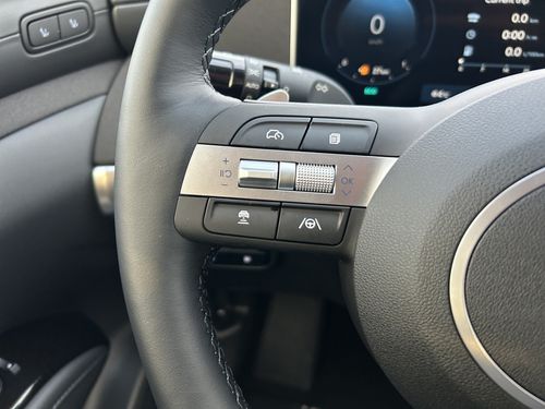 https://csb-strapi-files.fsn1.your-objectstorage.com/inventory-cars/images/be5cb6c462ad4c1416b62571cc4c2c1e5014a452/32_500_7758.jpg