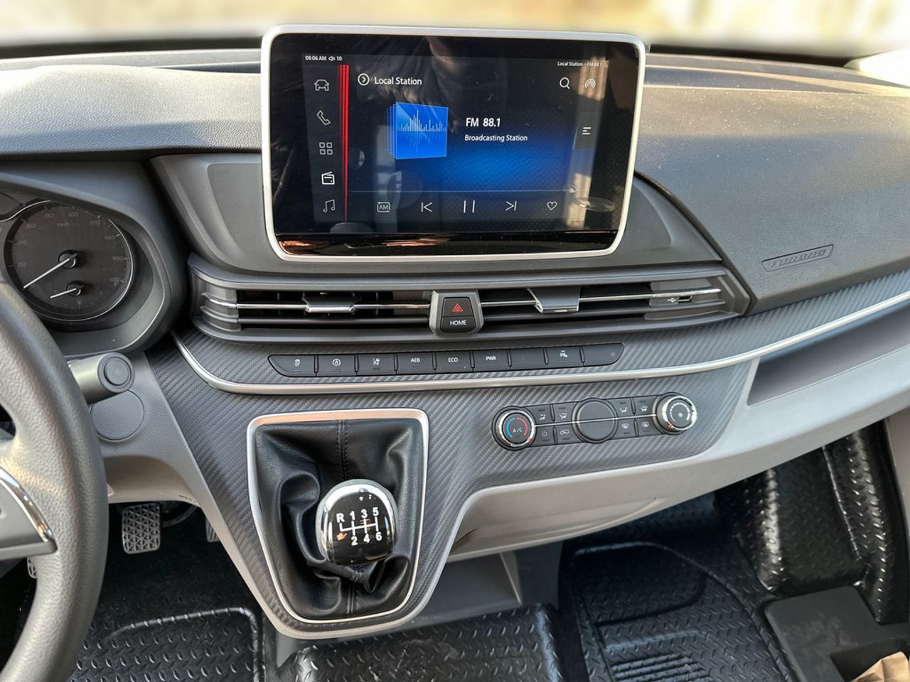https://csb-strapi-files.fsn1.your-objectstorage.com/inventory-cars/images/bf92eee6db113be99121c7b356f5609fcbcdbc42/8_1280_5832.jpg
