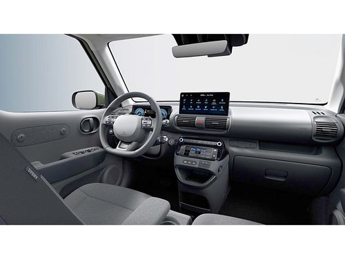 https://csb-strapi-files.fsn1.your-objectstorage.com/inventory-cars/images/bfd50739285ad6bb0d69fac97e3dc9559cf39f6e/9_500_7752.jpg