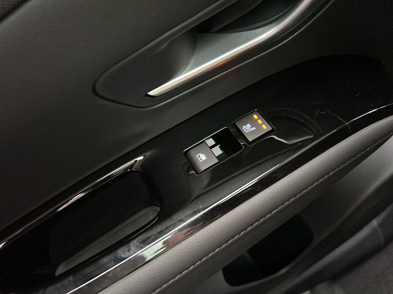 https://csb-strapi-files.fsn1.your-objectstorage.com/inventory-cars/images/c02454cafe197d7372e105384fdfc4a09d4dffe8/30_1280_2325.jpg