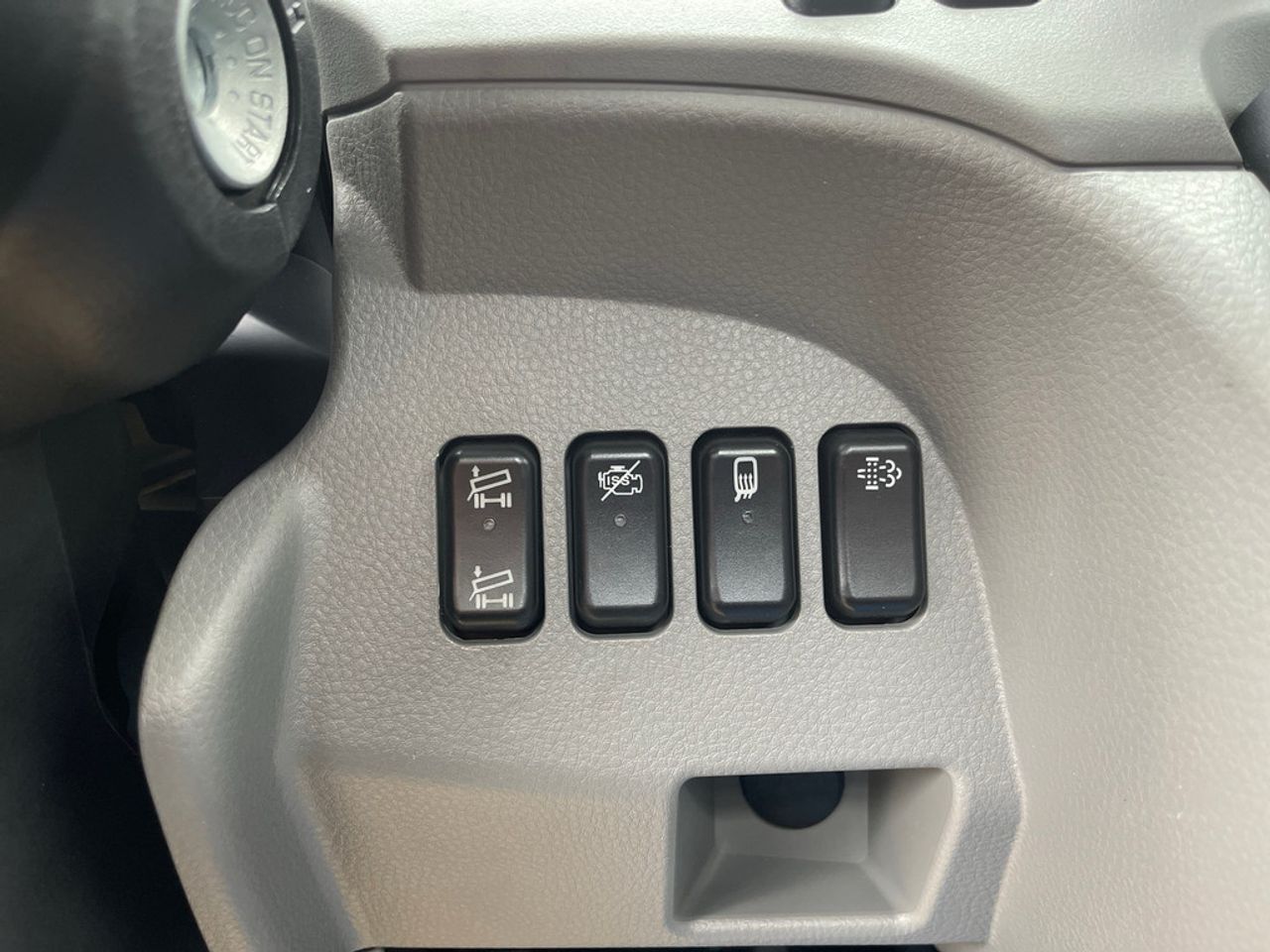 https://csb-strapi-files.fsn1.your-objectstorage.com/inventory-cars/images/c07780beb25ef857fd323bc8952de90f0d372e38/7_1280_8878.jpg