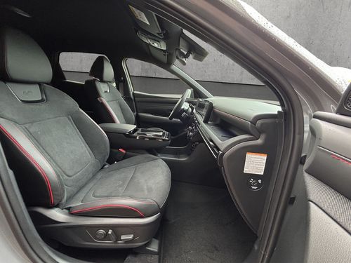 https://csb-strapi-files.fsn1.your-objectstorage.com/inventory-cars/images/c2540c2254bf4a64710a79c6784a24d16ce2607f/15_500_6448.jpg