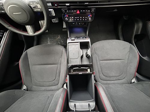 https://csb-strapi-files.fsn1.your-objectstorage.com/inventory-cars/images/c2540c2254bf4a64710a79c6784a24d16ce2607f/22_500_8014.jpg