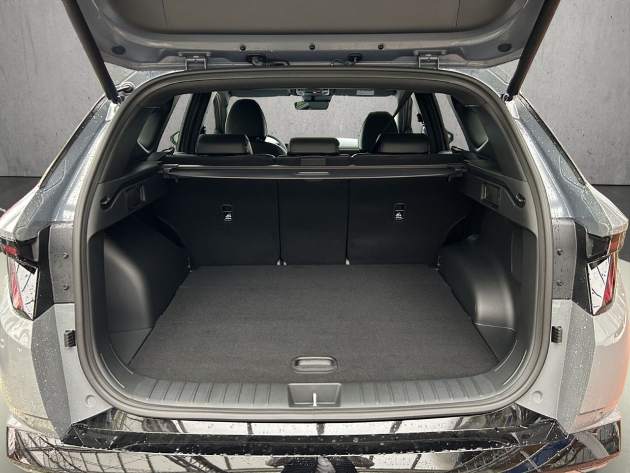 https://csb-strapi-files.fsn1.your-objectstorage.com/inventory-cars/images/c2540c2254bf4a64710a79c6784a24d16ce2607f/5_1280_5460.jpg