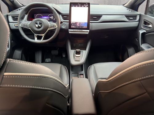 https://csb-strapi-files.fsn1.your-objectstorage.com/inventory-cars/images/c2a7b76d81dd0ae01285d7645dfdd53292de8b22/13_500_3114.jpg