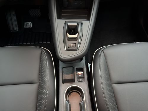 https://csb-strapi-files.fsn1.your-objectstorage.com/inventory-cars/images/c2a7b76d81dd0ae01285d7645dfdd53292de8b22/15_500_7555.jpg