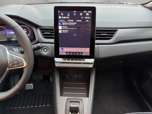 https://csb-strapi-files.fsn1.your-objectstorage.com/inventory-cars/images/c2a7b76d81dd0ae01285d7645dfdd53292de8b22/18_500_3584.jpg