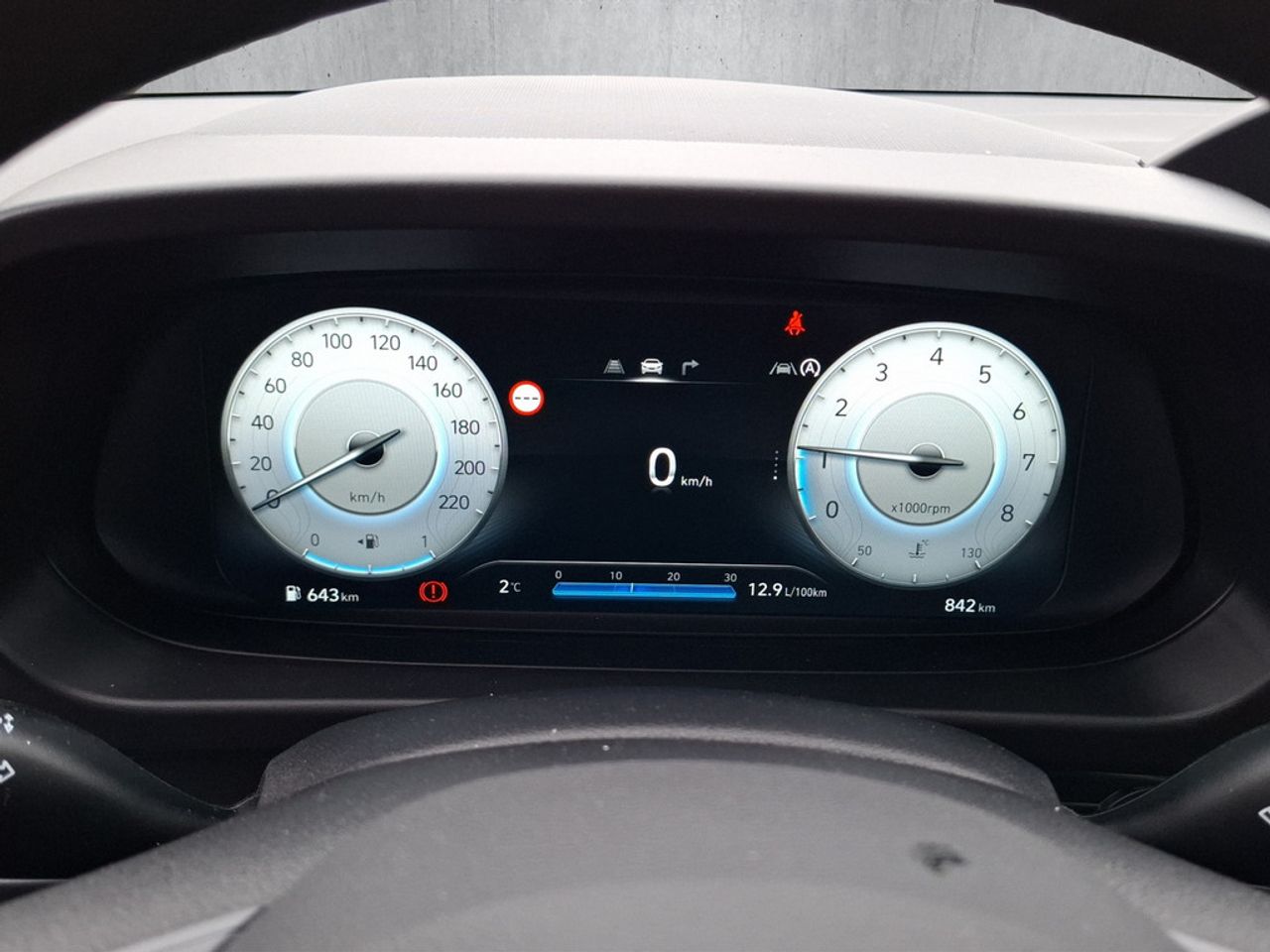 https://csb-strapi-files.fsn1.your-objectstorage.com/inventory-cars/images/c32df7f9635aa5f9b50781ea56df79e4b7c86b74/12_1280_7584.jpg