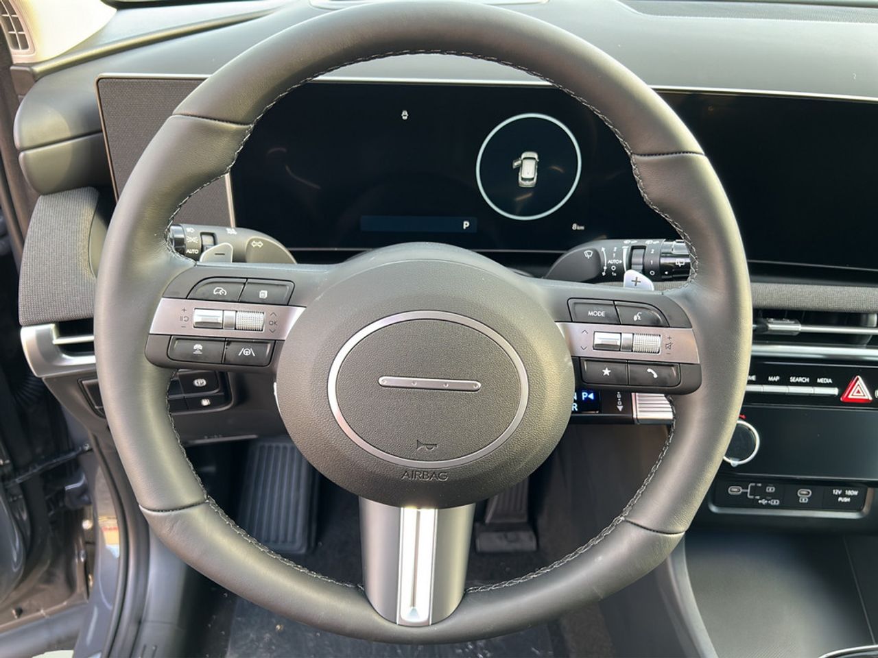 https://csb-strapi-files.fsn1.your-objectstorage.com/inventory-cars/images/c3665ce2cd1d96b3e73a7b21c358ef0b56155970/10_1280_9748.jpg