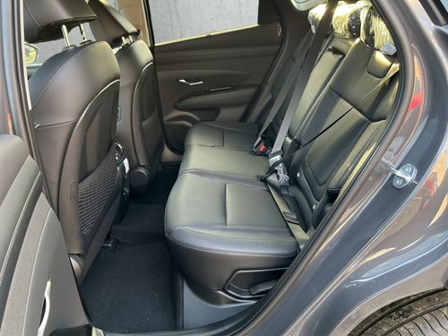 https://csb-strapi-files.fsn1.your-objectstorage.com/inventory-cars/images/c3665ce2cd1d96b3e73a7b21c358ef0b56155970/15_500_6222.jpg