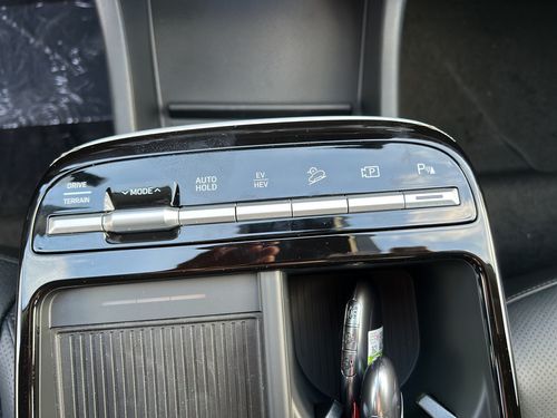 https://csb-strapi-files.fsn1.your-objectstorage.com/inventory-cars/images/c3665ce2cd1d96b3e73a7b21c358ef0b56155970/17_500_4857.jpg